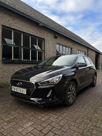 Avarii autoturisme Hyundai I-30  2017/6