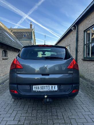 Peugeot 3008 1.6 VTi ST picture 5