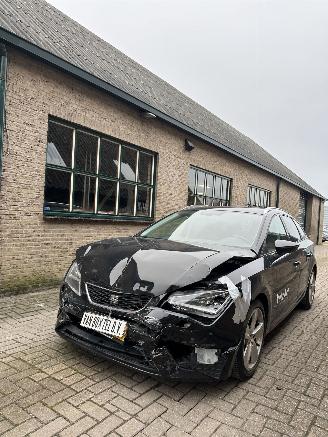 damaged passenger cars Seat Leon ST 1.4 EcoTSI FR Connect 2016/9