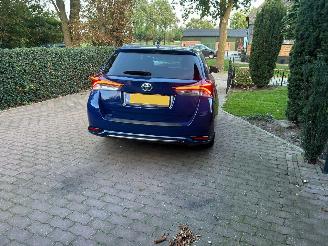 Toyota Auris Touring Sports 1.8 Hybrid Dynamic Ultimate picture 10