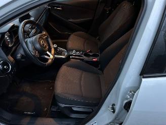 Mazda 2 1.5 Skyactiv-G Sport Selected picture 16