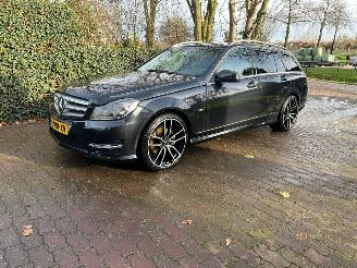 Schadeauto Mercedes C-klasse AUTOMAAT! Estate 180 Business Class 125! Avantgarde 2011/9