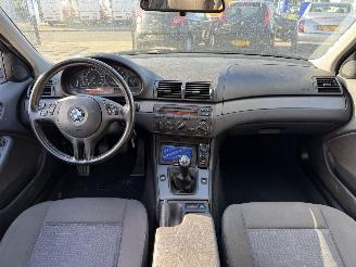 BMW 3-serie 316i Touring picture 16