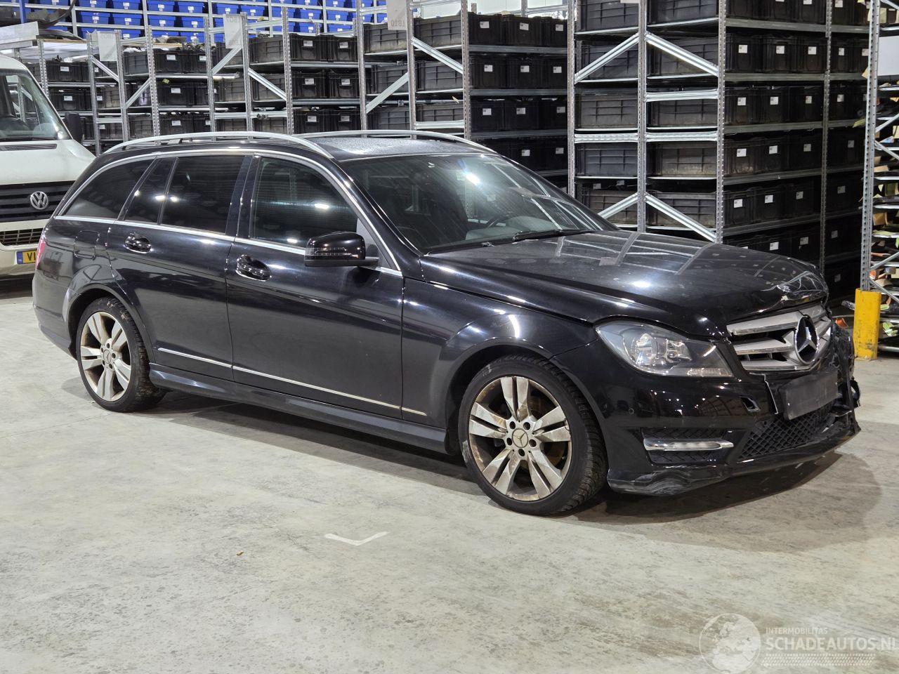 Mercedes C-klasse C220 CDI AMG LINE Aut