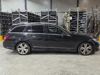 Mercedes C-klasse C220 CDI AMG LINE Aut picture 2