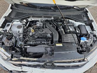 Volkswagen T-Roc 1.5 TSI DSG R-Line Virtual Navi IQ-Light Sport-Mode Massage Camera Sfeerverl. Stoelverw. Trekhaak Ecc Acc 110KW/150PK picture 8