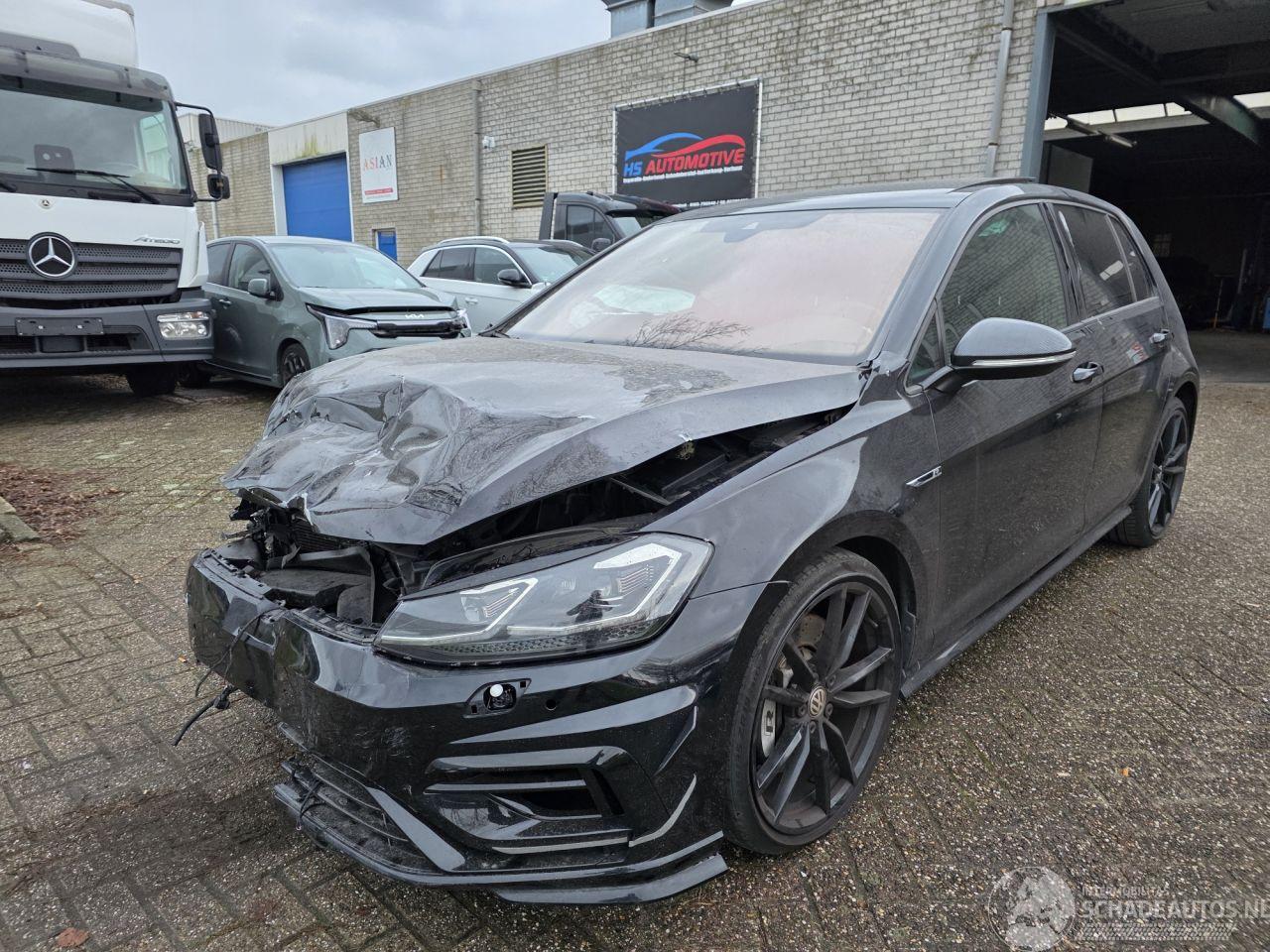 Volkswagen Golf R 310 Performance Akrapovic DSG Pano Virtual Race-Mode Led Camera Sterrenhemel Sfeerverl. Stoelverw. 228KW/310PK