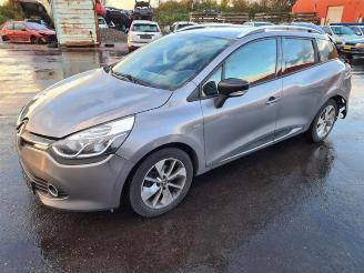Uttjänta bilar auto Renault Clio Clio IV Estate/Grandtour (7R), Combi 5-drs, 2012 / 2021 0.9 Energy TCE 90 12V 2016/1