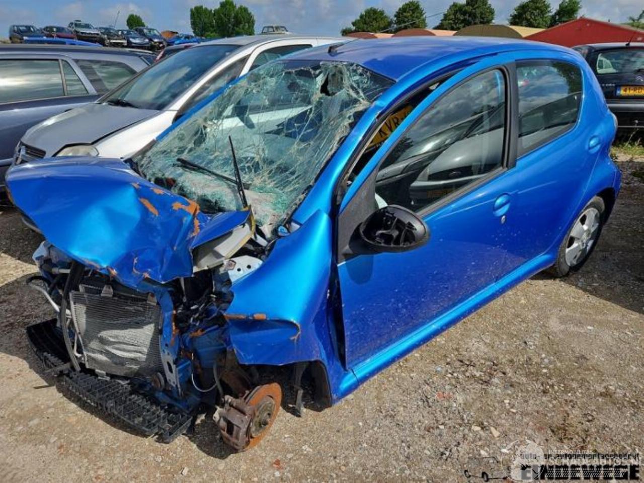 Toyota Aygo Aygo (B10), Hatchback, 2005 / 2014 1.0 12V VVT-i