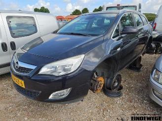 Salvage car Opel Astra Astra J Sports Tourer (PD8/PE8/PF8), Combi, 2010 / 2015 1.4 16V ecoFLEX 2011/6