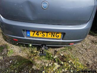 Fiat Grande Punto Grande Punto (199), Hatchback, 2005 1.4 16V picture 16