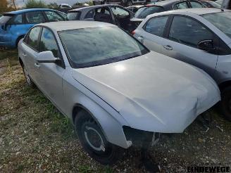 Vrakbiler auto Audi A4 A4 (B8), Sedan, 2007 / 2015 2.0 TDI 16V 2010/0