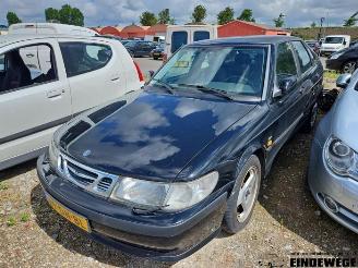 Vrakbiler auto Saab 9-3 9-3 I (YS3D), Hatchback, 1998 / 2002 2.0 SE Turbo 16V 1999/10