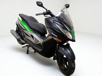 krockskadad bil motor Kawasaki 300 EXC J 300 2016/4