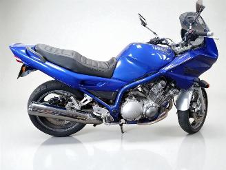 damaged motor cycles Yamaha XJ 900 DIVERSION 1997/10