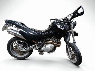Schade motor Yamaha XT 600  2002/9