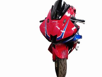 Honda CBR 600 RR picture 2