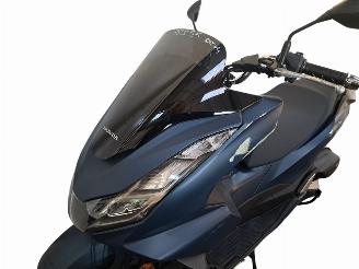 Honda  PCX picture 19