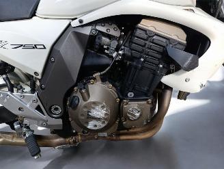 Kawasaki Z 750  picture 19