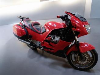 Honda ST 1100 PANEUROPEAN picture 1