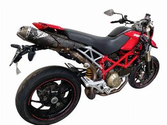 Ducati Hypermotard  picture 22