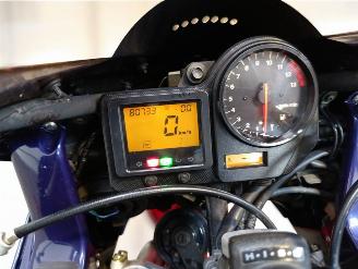 Honda CBR 900 RR picture 21