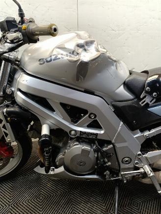 Suzuki SV 1000 N picture 14