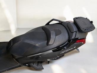 Peugeot  METROPOLIS picture 19