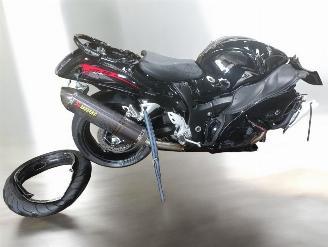 Suzuki GSX 1300 R picture 6