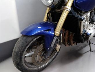 Honda CB 600 HORNET picture 15