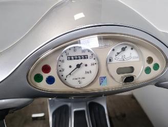 Piaggio  ET4 picture 5