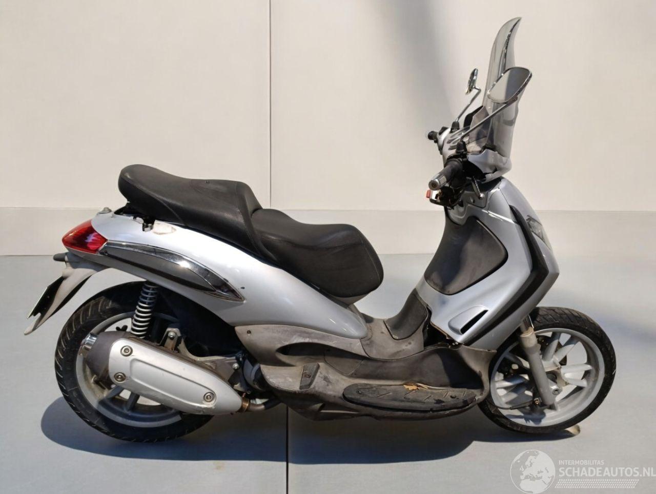 Piaggio  BEVERLY