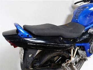 Suzuki Bandit 600  picture 7