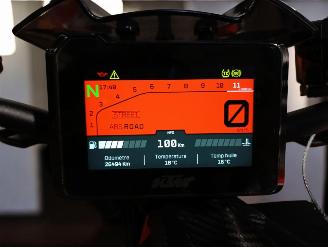 KTM 1290 Super Duke R  picture 9