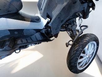 Piaggio  MP3 picture 4