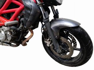 Suzuki Gladius 650 SFV picture 22