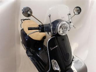 Piaggio  VESPA picture 2