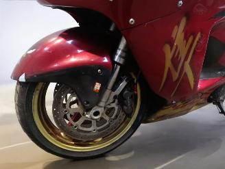 Suzuki GSX 1300 R picture 19