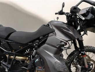 KTM  ADVENTURE picture 5