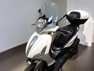 Piaggio  BEVERLY picture 9