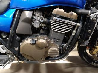 Kawasaki ZRX 1200  picture 5