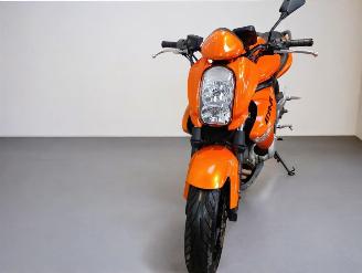 Kawasaki ER - 6 N  picture 2