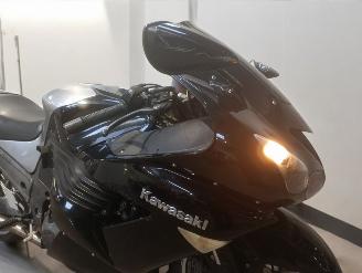 Kawasaki ZZ- R 1400  picture 19