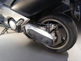 Yamaha  T MAX ABS picture 5