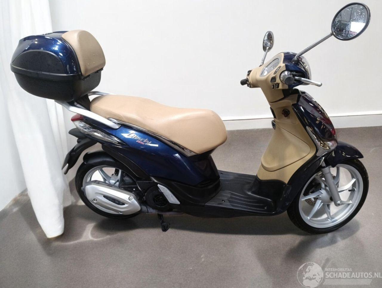 Piaggio  LIBERTY