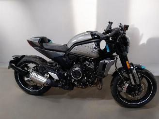 škoda motocykly CFMoto  CL X 2022/8