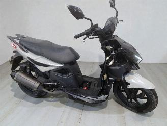 Kymco  SUPER 8 picture 15