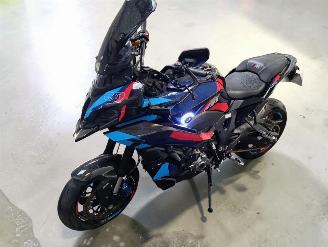 BMW  M 1000XR picture 8