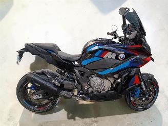 BMW  M 1000XR picture 11