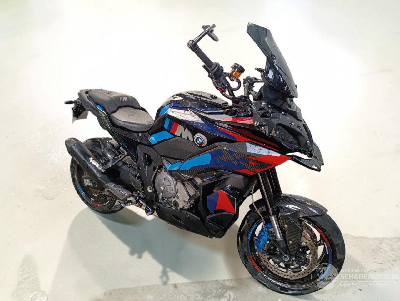 BMW  M 1000XR